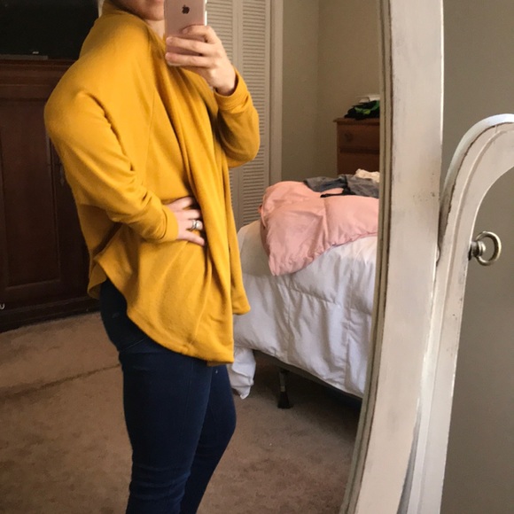 Mustard cardigan - Picture 2 of 5